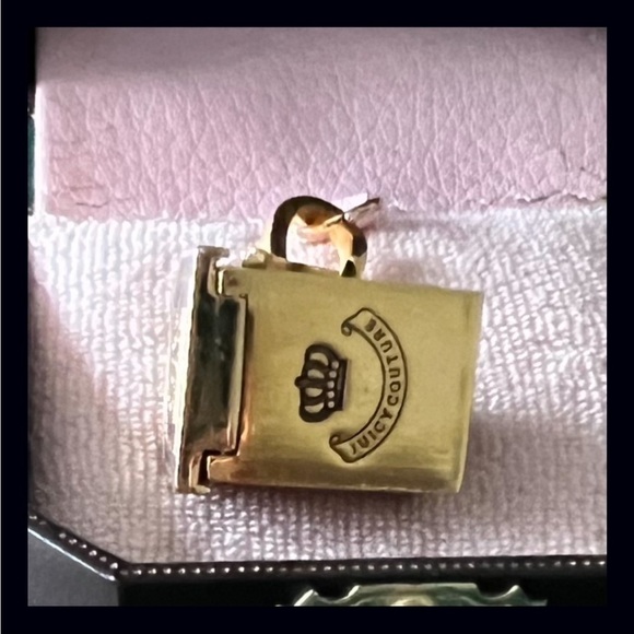 Juicy Couture Mailbox Charm - Picture 9 of 14